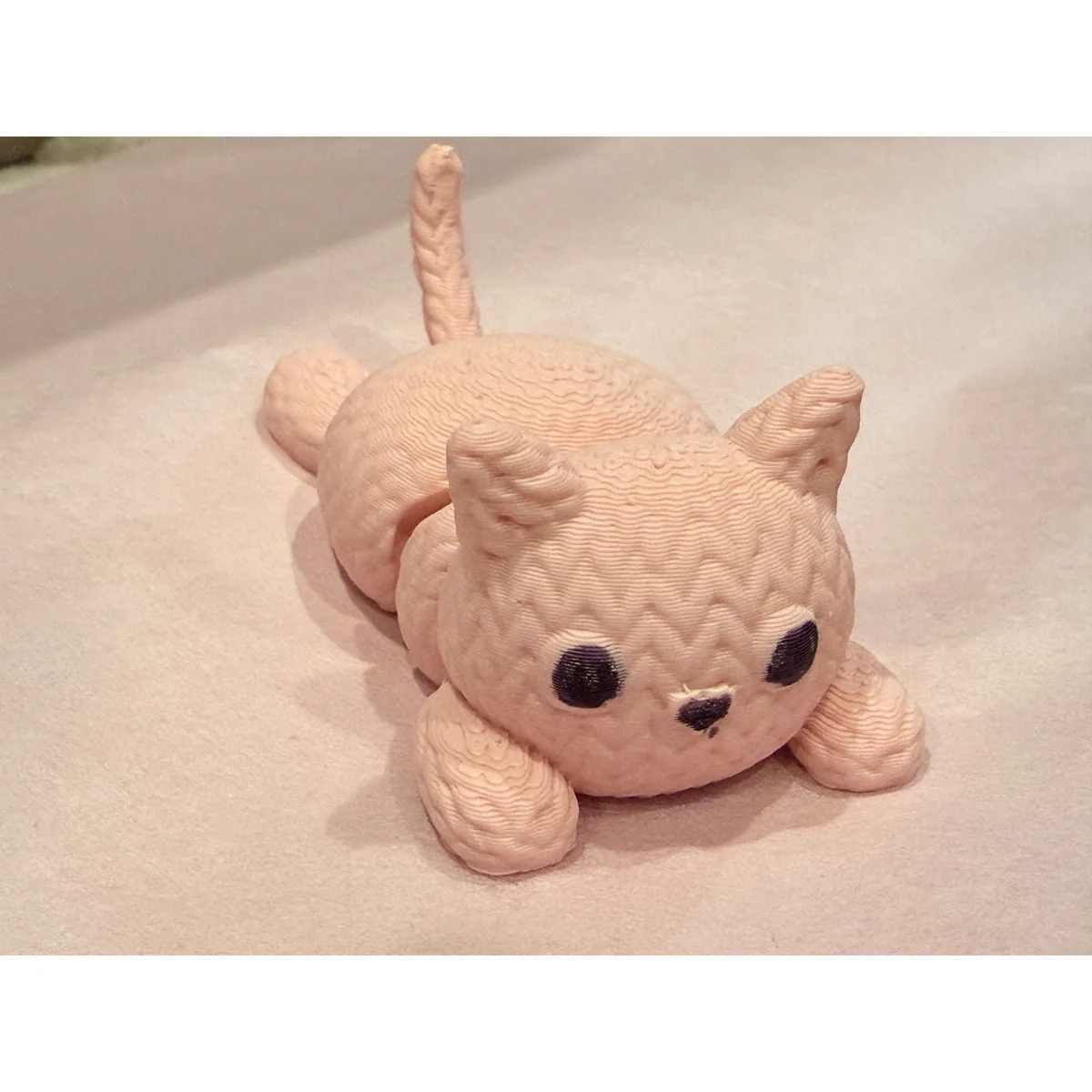Flexi Knitted Kitty — close up